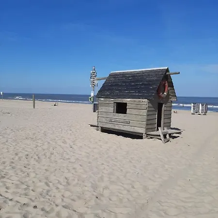 Сasa de vacaciones Finn, Met Grote Tuin En Veel Privacy