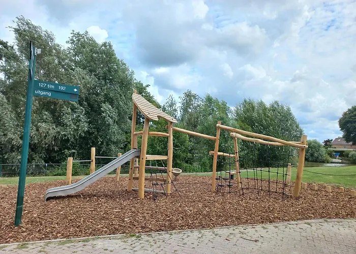 Casa vacanze Finn, Met Grote Tuin En Veel Privacy Dirkshorn