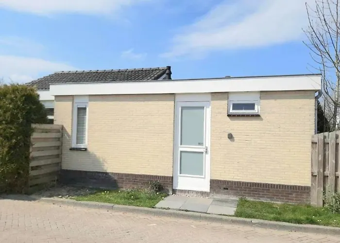 Casa vacanze Finn, Met Grote Tuin En Veel Privacy Dirkshorn