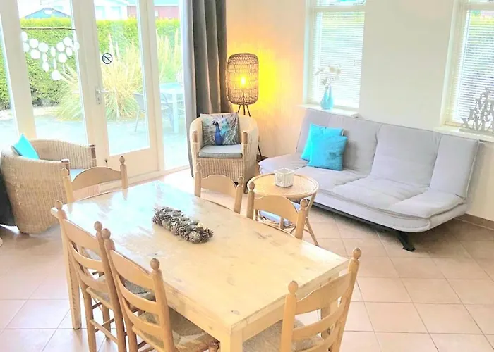 Finn, Met Grote Tuin En Veel Privacy * Dirkshorn