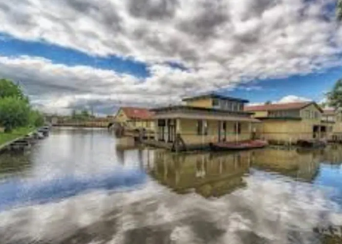 Casa vacanze Finn, Met Grote Tuin En Veel Privacy *