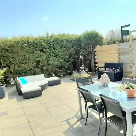 Feriehus Finn, Met Grote Tuin En Veel Privacy *